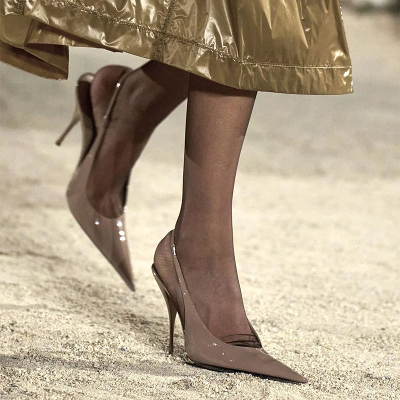 Slingback Heel Formal - Elegante nudekleurige lakleren slingback pumps voor