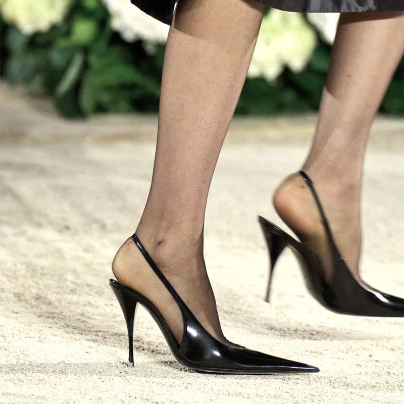 Elegante nudekleurige lakleren - Slingback Heel Formal recensie en prijs