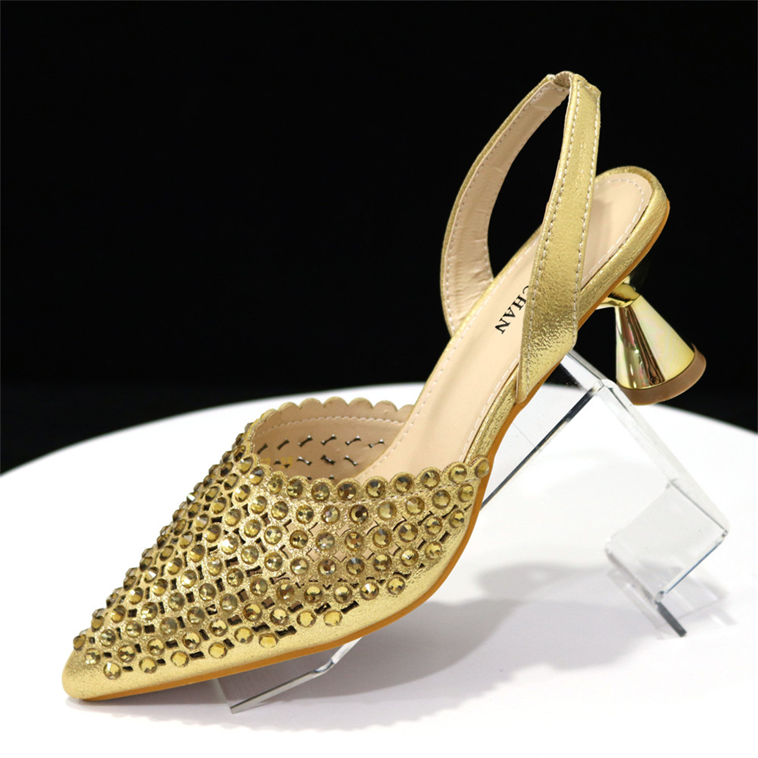 Glanzende gouden strass schoen - Slingback Heel Formal recensie en prijs