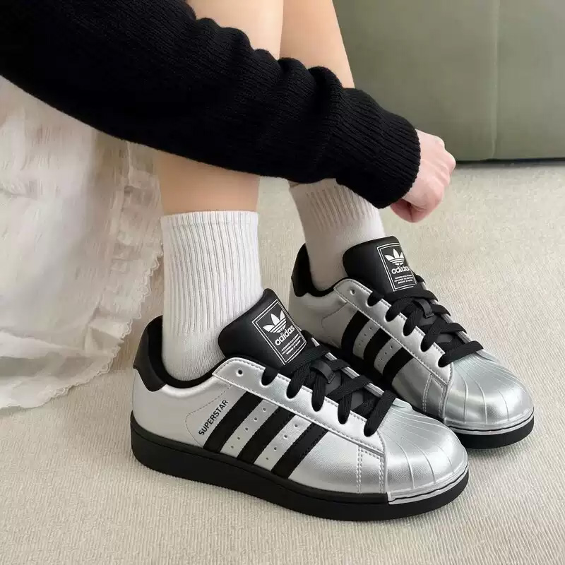 Adidas Clover Dames Echtleren  - Adidas Shoes Superstar recensie en prijs